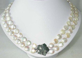 17""-18"" 2-rows white coin pearl shell clasp