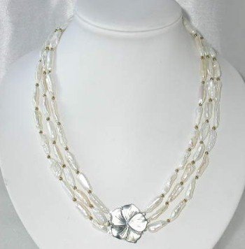 19""-21"" 3-rows 7*18mm white teeth pearl shell clasp