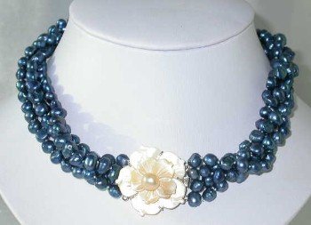 Lustrous 17"" 4-rows dark blue pearl shell clasp
