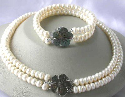 18""/7.5"" 2-rows white pearl shell clasp necklace set