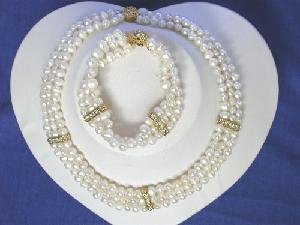 Beautiful! 16"" 3rows 5-6mm white Pearl Necklace set