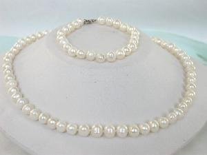 16"" 7-8mm white cultured freshwater pearl necklace & bracelet