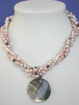 Beautiful! 16"" 3rows purple FW Pearl black agage necklace