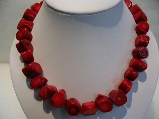 19"" big red coral necklace