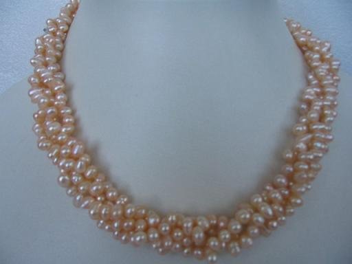 68"" natural F/W oval pink pearl necklace
