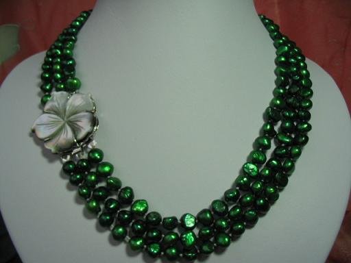 18""-20"" 3-stands green pearl& flower shell clasp