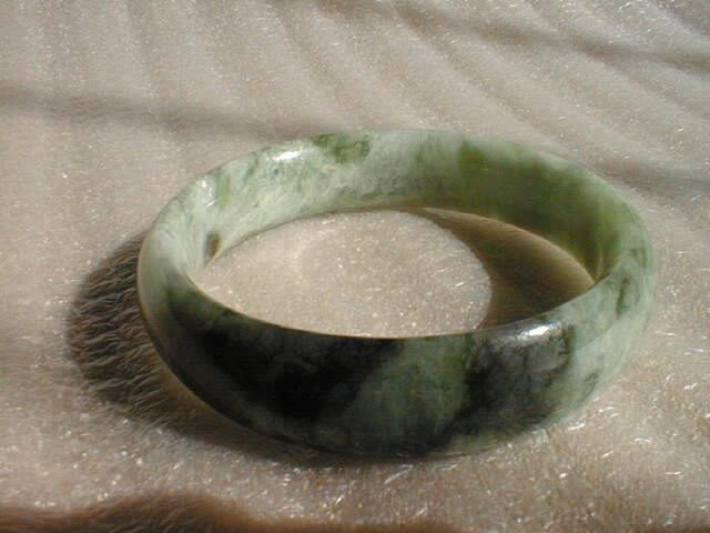 Qingshan light green jade bracelet