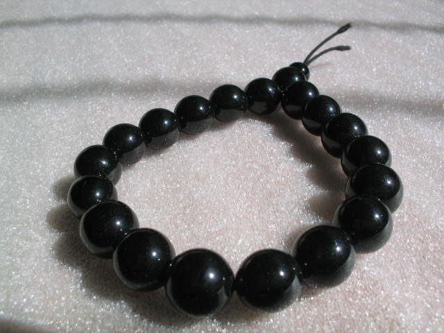 stunning black agate 10mm bead bracelet