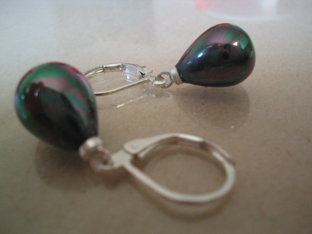 Stunning S925 11*14mm black shell drop pearl earring