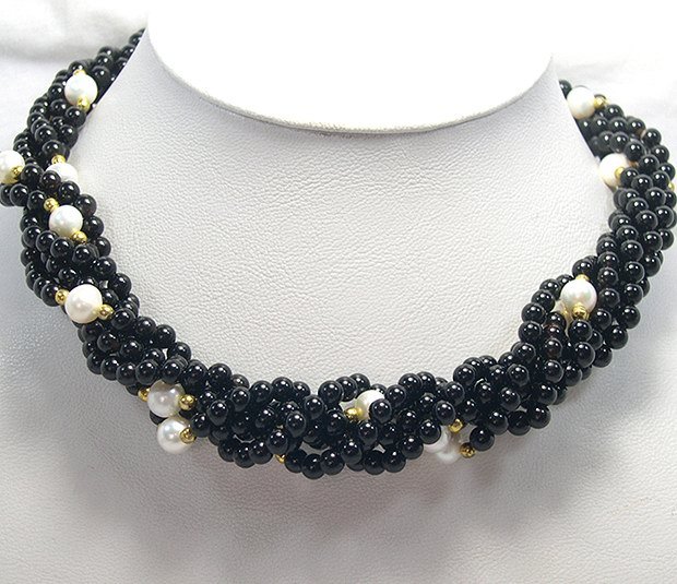 17'' 3-PCS Black Agate & Cultured Pearl Necklace