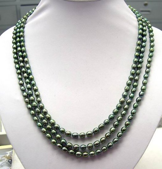 18''-20'' 3rows Peacock Green Pearl Necklace 925