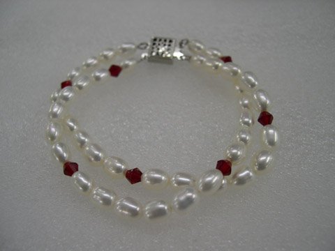 7.5'' 2 rows white Cultured Pearl&crystal bracelet