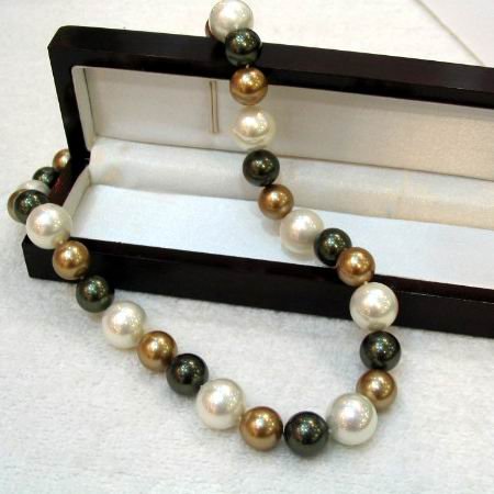 AAA 18'' 10-14mm Tahitian shell Pearl Necklace