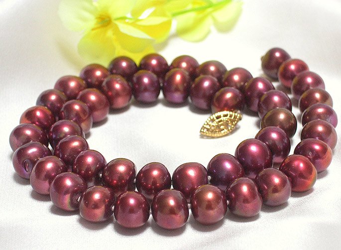 WINE RED 8-9MM PEARL NECKLACE 14K CLASP
