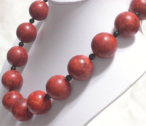 Beautiful 20'' huge 24mm sponge coral necklace