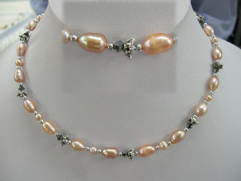 Excelent 17'' pink Fw Cultured Pearl & crystal Necklace