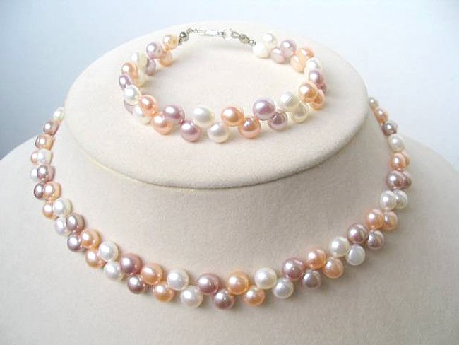Flowery multicolor cultured pearl Necklace & Bracelet