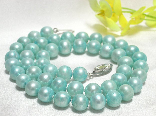 ROUND 8.5MM-9MM PEARL NECKLACE 14K