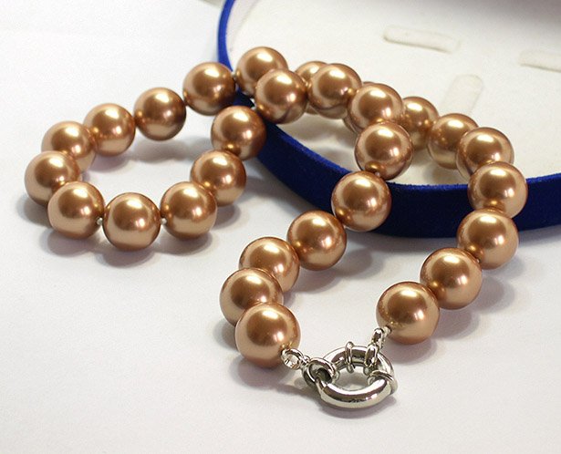 SUPERB 14MM COFFEE SOUTH SEA SHELL PEARL NECKLACE