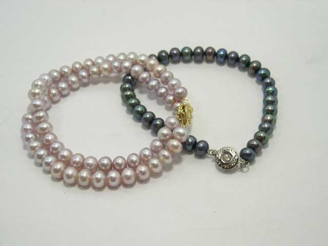 Wholesale 2-pcs lavender black cultured pearl bracelets