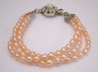 beautiful 3rows 7.5'' pink Cultured Pearl Bracelet