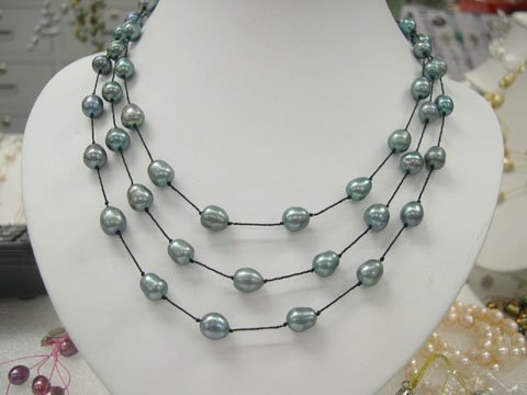 stylish 17-19'' 3rows green cultured pearl silk Necklace