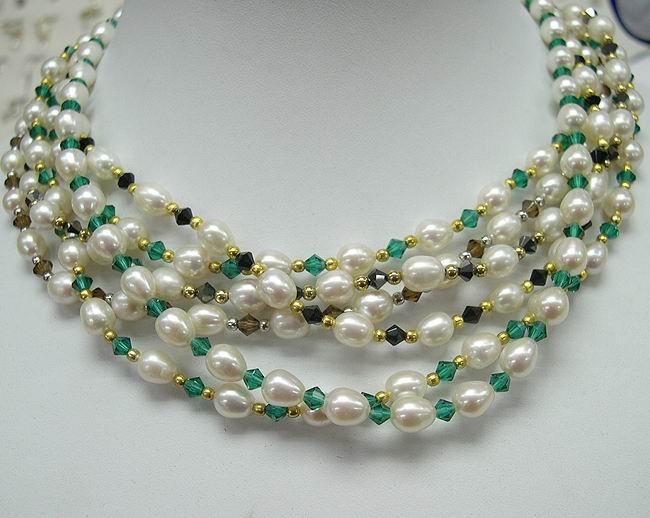 wholesale Charming 6-pcs cultured pearl gems necklaces