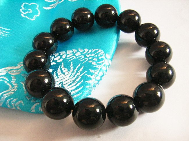 Stylish 14mm Black Agate Beaded Bracelet