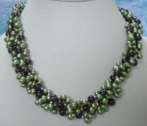 beautiful Cultured multicolor Freshwater Pearl necklace
