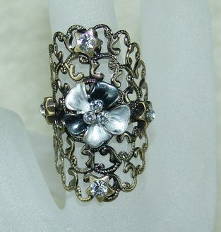 Rhinestone ring vintage