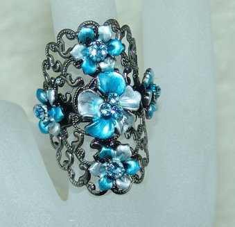 Rhinestone ring blue