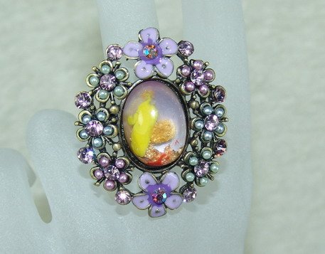 Rhinestone ring fancy purple