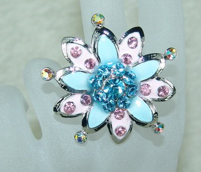 Rhinestone ring pretty blue