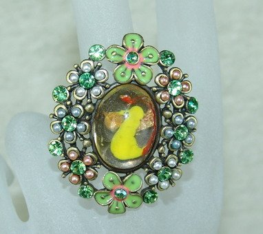 Rhinestone ring lovely green