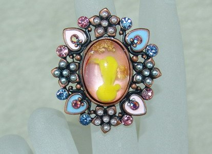 Rhinestone ring beauty lavender