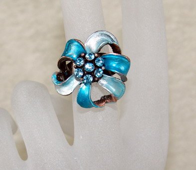 Rhinestone ring cutie blue