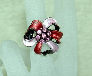 Rhinestone ring cutie red