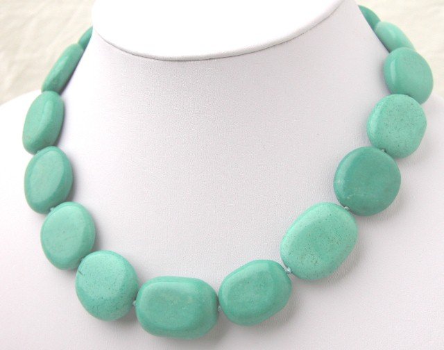 17'' Elliptical Turquoise Necklace Moonlight Clasp