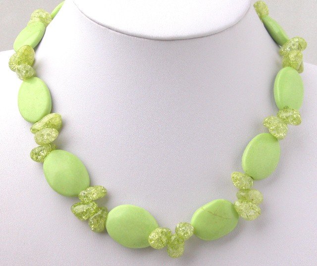 Beautiful Green Turquoise & Green Crystal Necklace