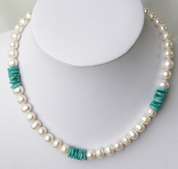 Freshwater pearl necklace with turquoise ornamental