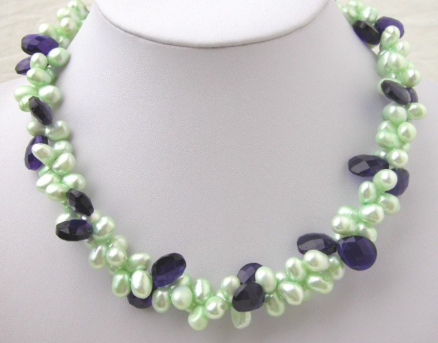 Green FW Cultured Pearl & Navy Blue Crystal Necklace