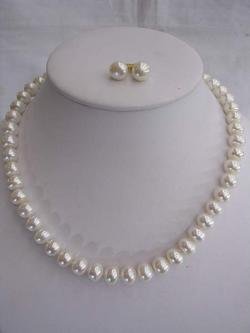 10-12MM Large White FW Pearl Necklace