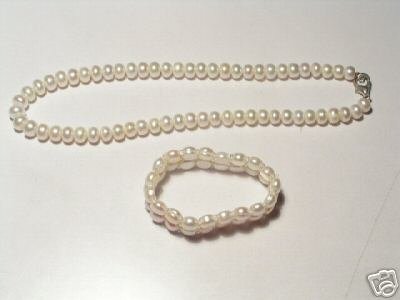 Baroque Real white Pearls Necklace & bracelet