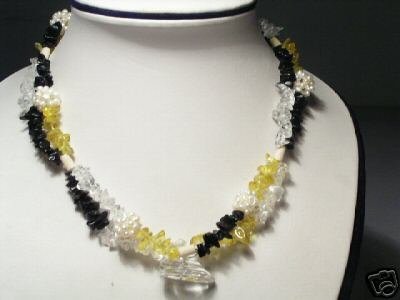 Charming 2-Srd White FW Pearls&Crystal Necklace