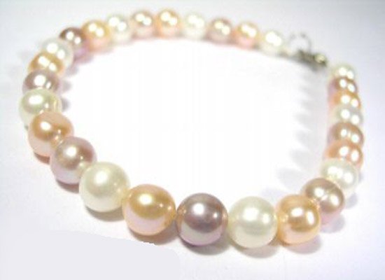 Exquisite multicolor pearl bracelet