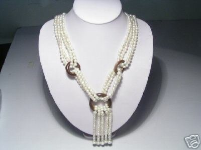 Noblest 4-Srd White FW Pearls&Wooden Necklace