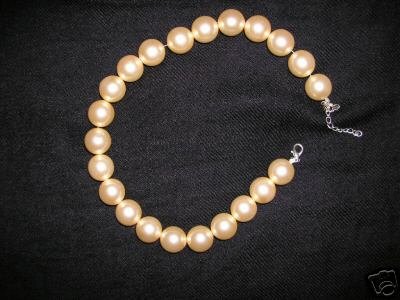 stunning pink pearl bracelet