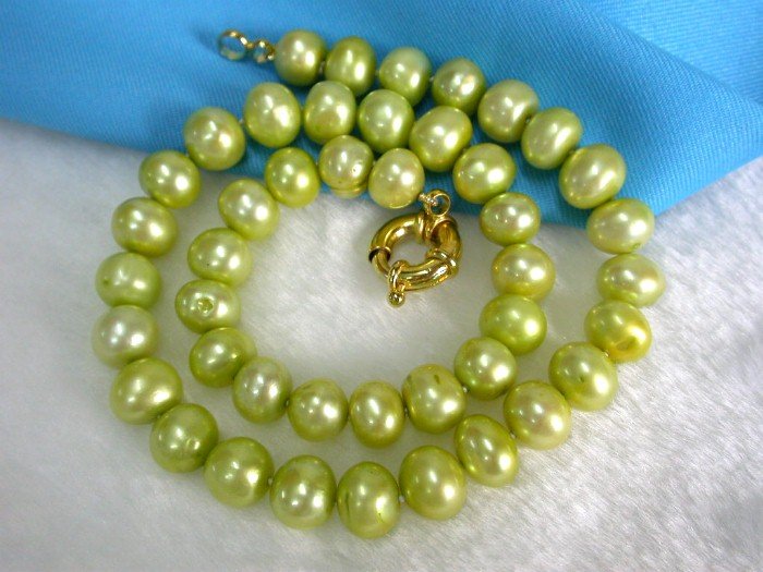 BIGER 11mm green freshwater pearls Necklace 9k gold
