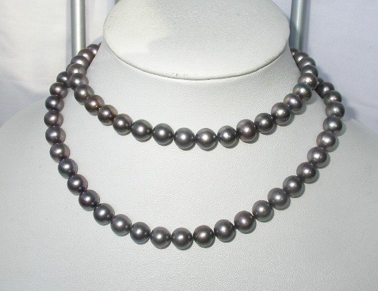 classic 32'' 10mm black round cultured pearls necklace