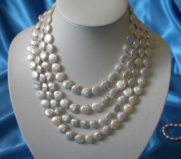 dazzling 4str ROUND white coin pearls necklace